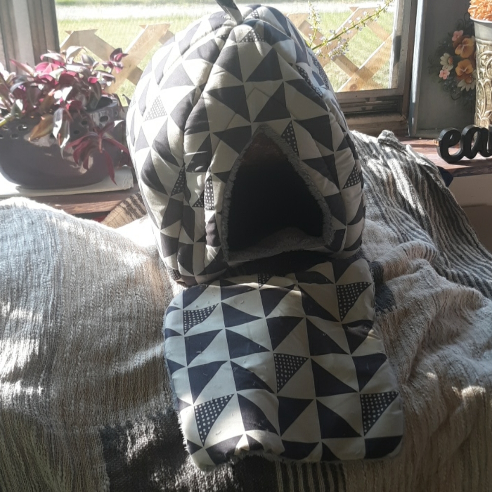 Soft Pet Dome Bed